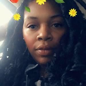 Meet your Posher, Tiasha